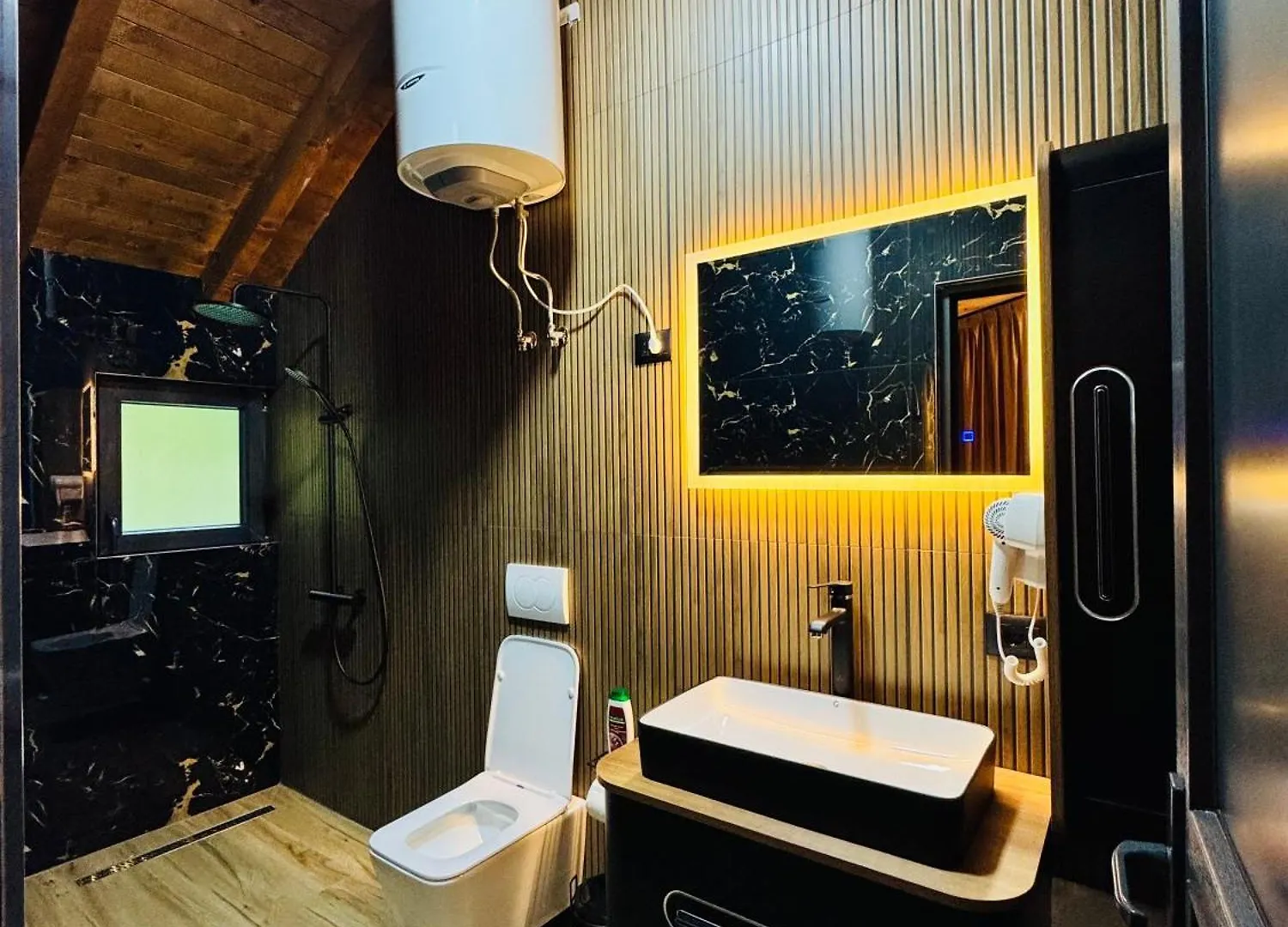 Krojet E Rrogamit Valbone Bed & Breakfast