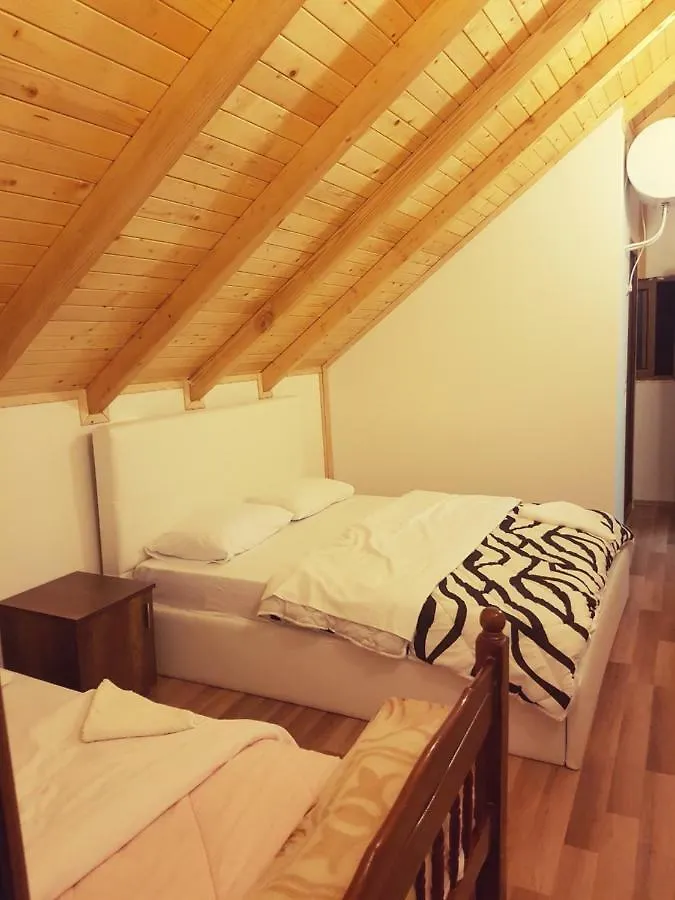 Krojet E Rrogamit Valbona Bed & Breakfast