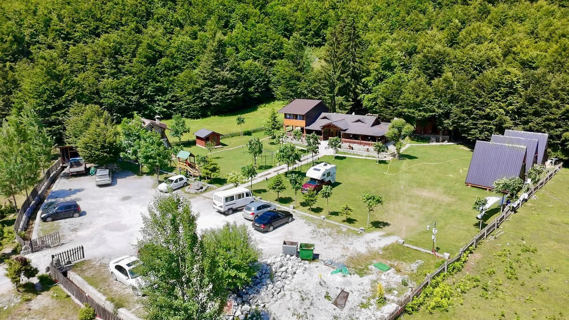 Krojet E Rrogamit Valbone Albania